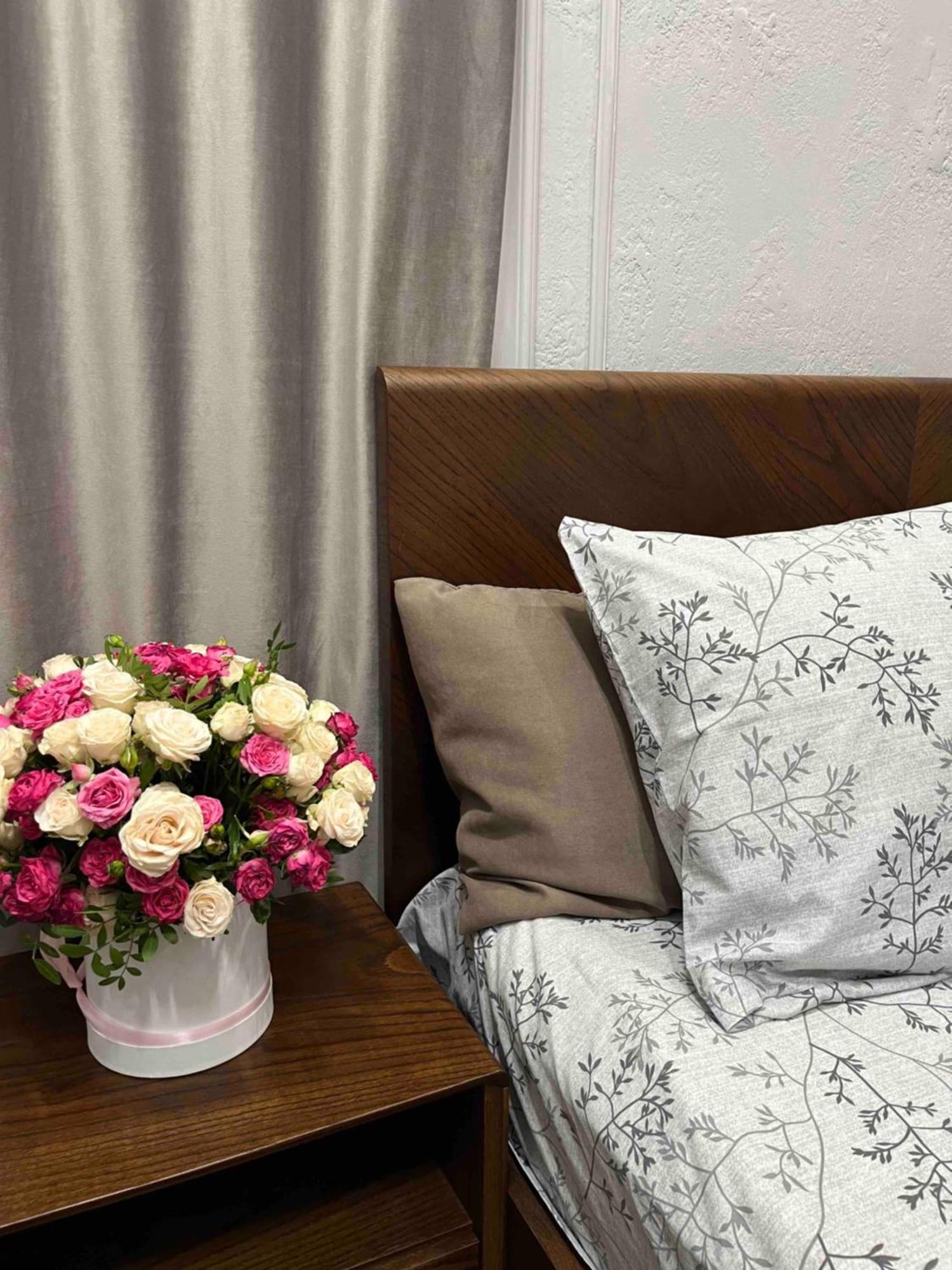 Favorit Apartments 2 Кім Безкоштовна Парковка Центр З Балконом Не Далеко Від Ж Д Вокзалу Звітні Документи Lviv Ngoại thất bức ảnh